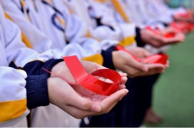 ​联合国称2030年终结艾滋病：让脆弱的感染者不再是一座孤岛