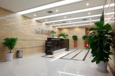 ​武汉易融恒信成立四周年 主营车贷业务以诚信为本