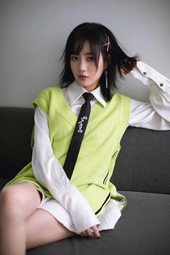 组图：内地新人王梓薇