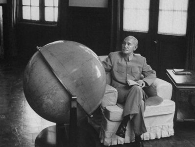 ​蒋介石意欲“反攻大陆”，解放军只4步，从此彻底断了其反攻念想