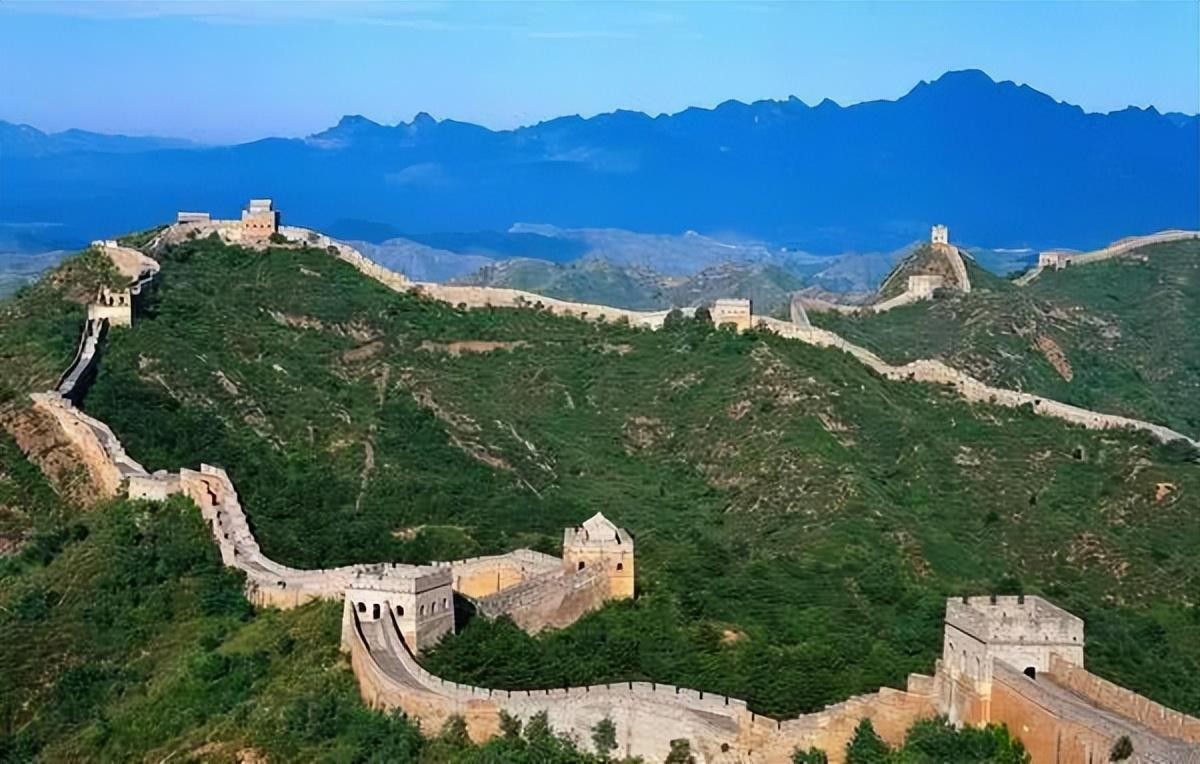 长城的历史价值及影响有哪些（古代修建长城的目的是什么）-