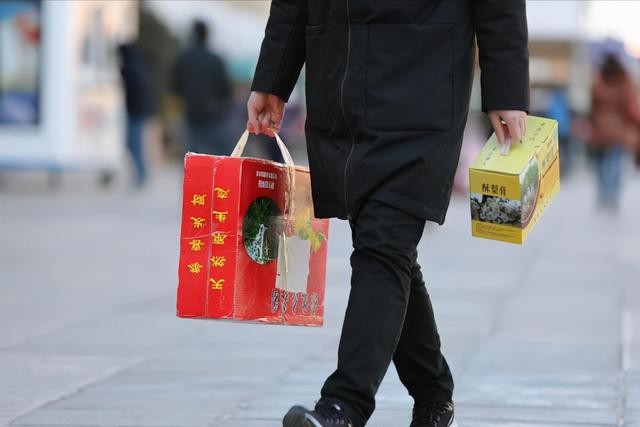 给领导送礼的技巧及说话技巧（送礼时要掌握6个说话技巧）(2)