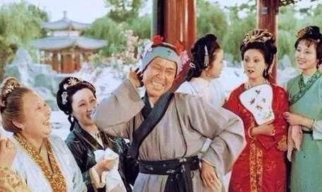 刘姥姥进大观园歇后语是什么