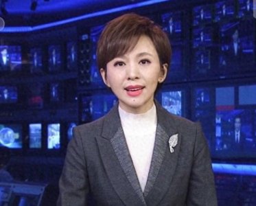 ​她近况终于被曝光！没了央视光环，也变回了普通人，她后悔了吗？