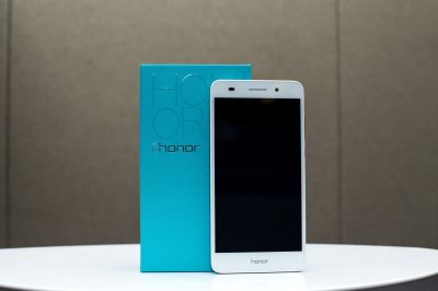 ​699的手机什么时候变那么美了 荣耀畅玩5A图赏