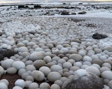 ​芬兰发现稀有冰蛋怎么回事？芬兰为什么会出现稀有冰蛋景观图片一览