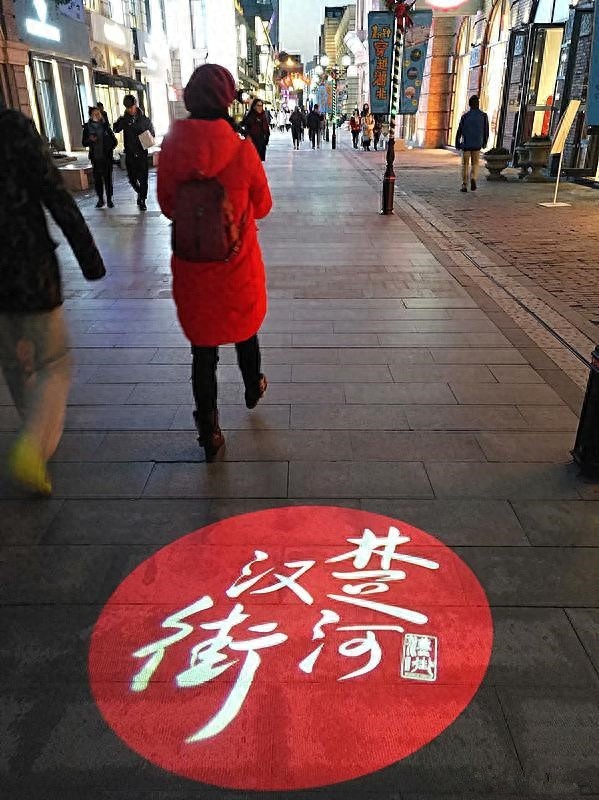 楚河汉街，大武汉的繁华和美（附旅行攻略）