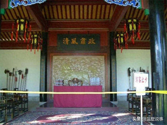 始于乾隆年的伊犁将军府,后来的林则徐、邓廷桢也留下业绩