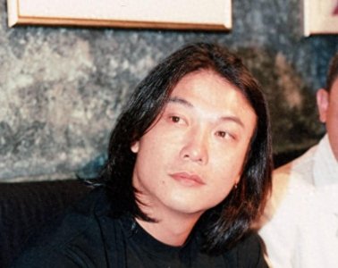 ​60岁钱小豪公开婚姻状况：与太太十多年无夫妻生活，活得像个公公