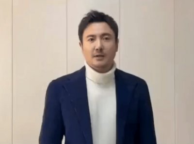 ​沈腾瘦下来了，军艺校草回归！脸庞更加瘦削，肉眼可见的逆龄变帅