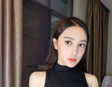 ​因参加《奔跑吧兄弟》而走红，却不幸意外身亡，被发现时衣不遮体