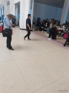 ​榆林火车站越来越漂亮，客流量也超级多