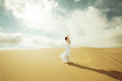 ​月亮伤感的句子大全 一个人看月亮伤感句子