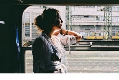 关于友情很伤感的短句子