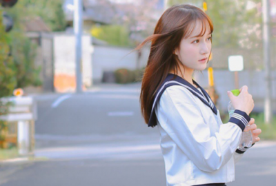 ​形容感动的句子大全 形容被感动流泪的句子