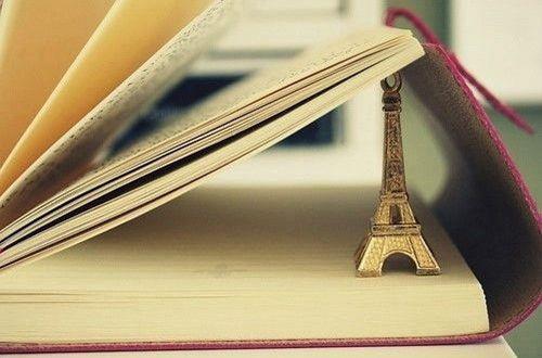 2025年简单的优美伤感句子集锦35条