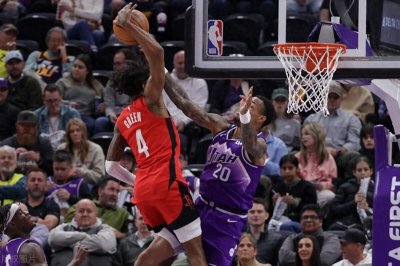 ​抬走，下一位！格林单节20分34+9+6，火箭101-100险胜爵士11连胜