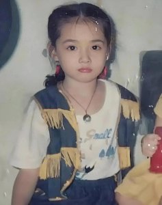 ​气质如兰 魅力无限的多面艺人柳岩