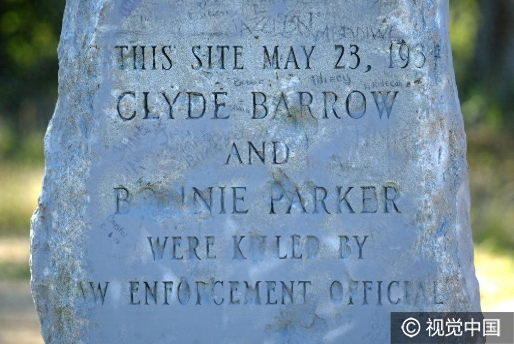 当强盗也能当成名人 看美国历史上最著名的雌雄大盗邦妮和克莱德