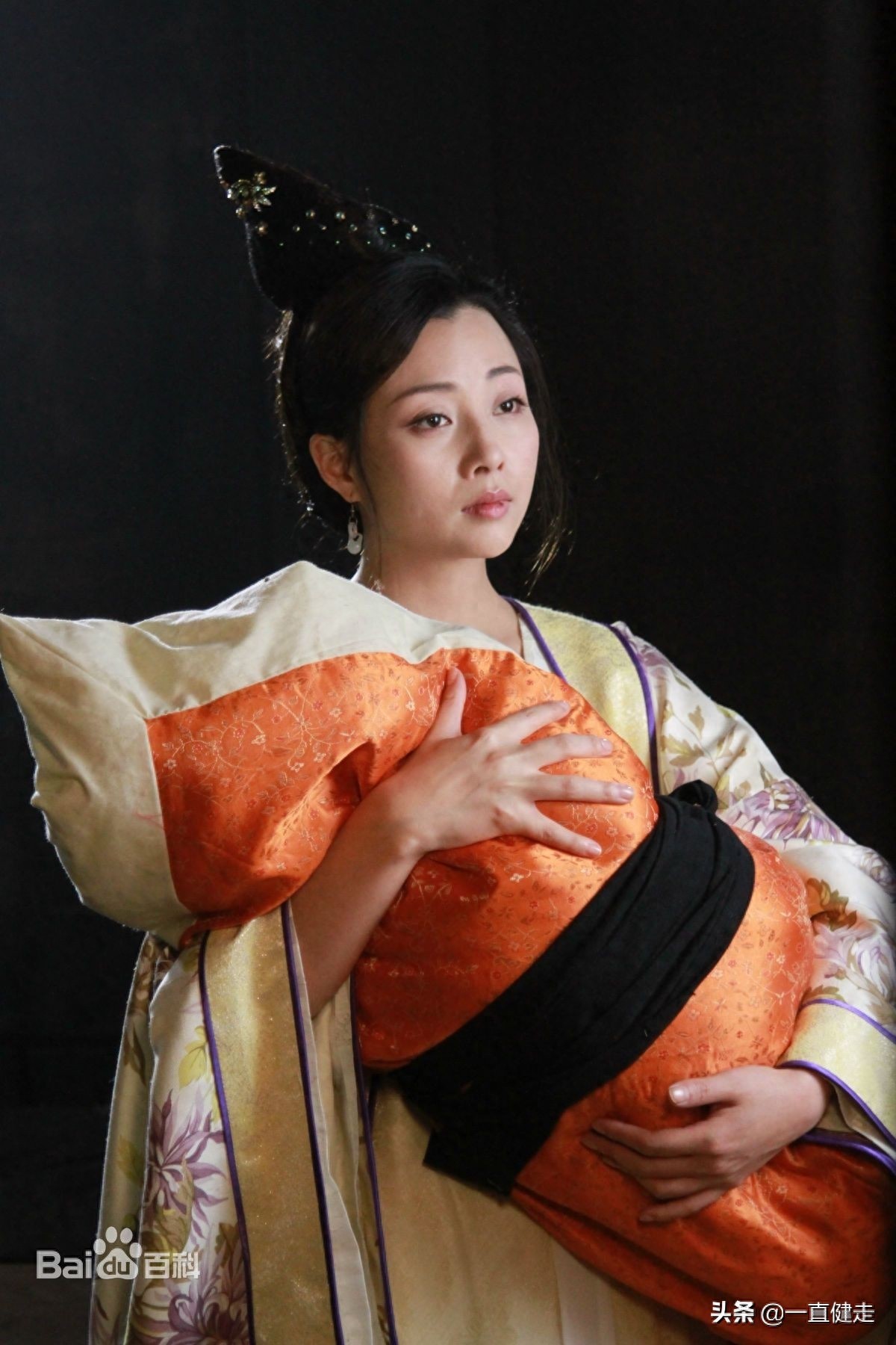 凄美爱情故事——《武则天秘史》