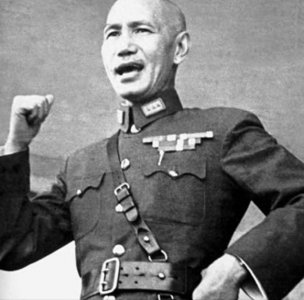 ​1949年4月，蒋介石正在溪口别墅午睡，醒来却发现江山已易主