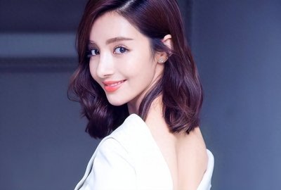 ​演员麦迪娜的全名叫什么？