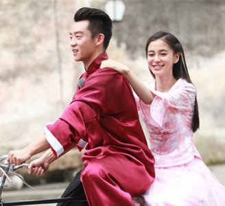 ​杨颖结婚郑恺哭了难道动真情了？郑恺和baby亲嘴片段真的亲到了