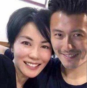 ​谢霆锋是真心对王菲吗(谢霆锋真爱王菲天涯)