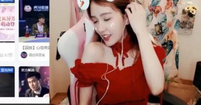 ​rita小雨桑真名叫什么 rita经常站起身大秀她的美腿