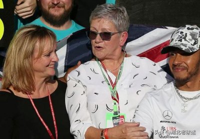 ​琳达汉密尔顿年轻图片(汉密尔顿亲妈与后妈大曝光)