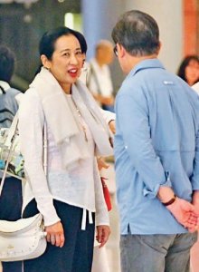 ​朱玲玲的第二个老公(朱玲玲老公身价暴涨22亿美元)