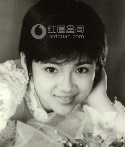 万年一遇的美女蒋中一 蒋中一的老公是谁