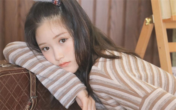 异地恋女友变心的前兆(异地恋不想继续了的表现)