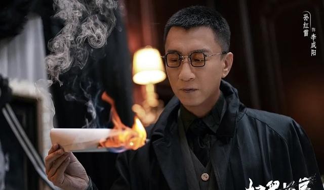 炎亚纶喜欢夏天（张绍刚说炎亚纶代表作是林宥嘉浪费）