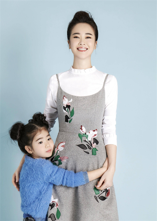 6岁被姜文意外带入行的左小青,44岁勇敢离婚,如今她怎么样了