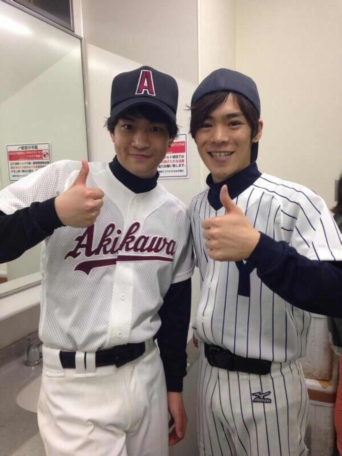 小野贤章个人资料写真作品