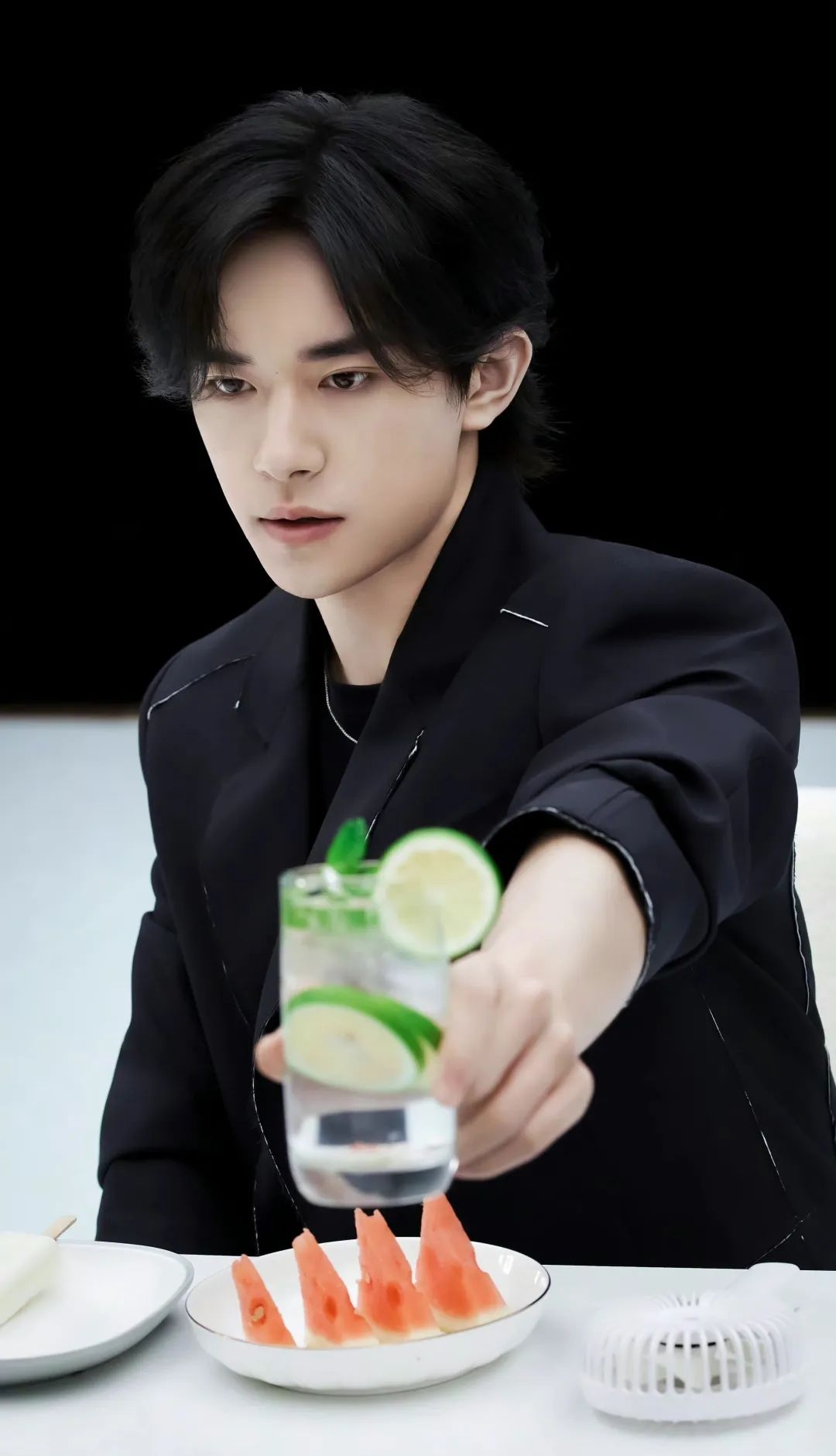 易烊千玺粉丝叫什么(易烊千玺的粉丝圈名) 第4张 易烊千玺粉丝叫什么(易烊千玺的粉丝圈名) 第4张