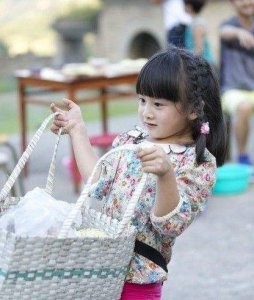 ​田亮：一不小心把女儿森碟从“女神”养成了“女神经”