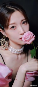 气质唯美——张纯烨全新写真图集