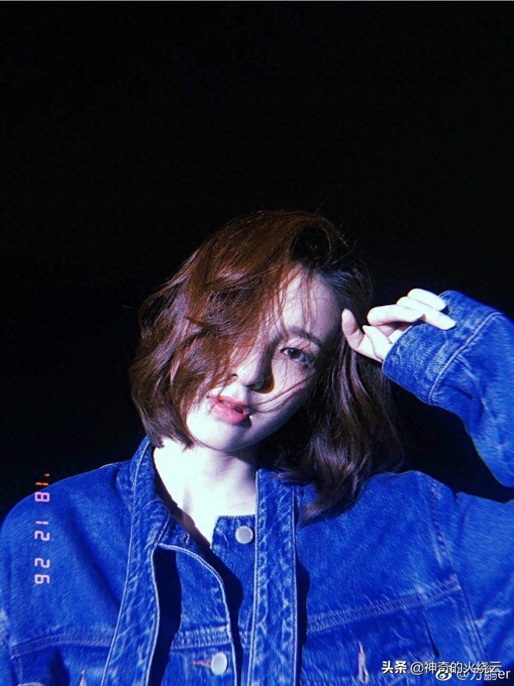 万鹏的风格照十分惊艳!