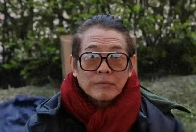 李连杰61岁,健康每况愈下,中医:儿时伤了元气,成年消耗过度