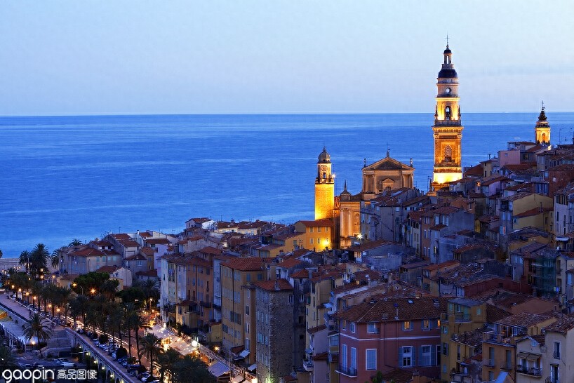 一个色彩明艳气味芬芳,鲜花和柠檬树点缀的小镇——法国芒顿小镇