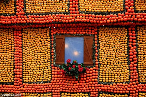 一个色彩明艳气味芬芳,鲜花和柠檬树点缀的小镇——法国芒顿小镇