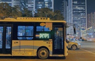 ​大瓜！深圳出现无人驾驶公交，专家怒斥：这是在拿市民生命开玩笑