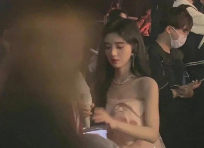 感叹秋天晚上的短句总汇100句