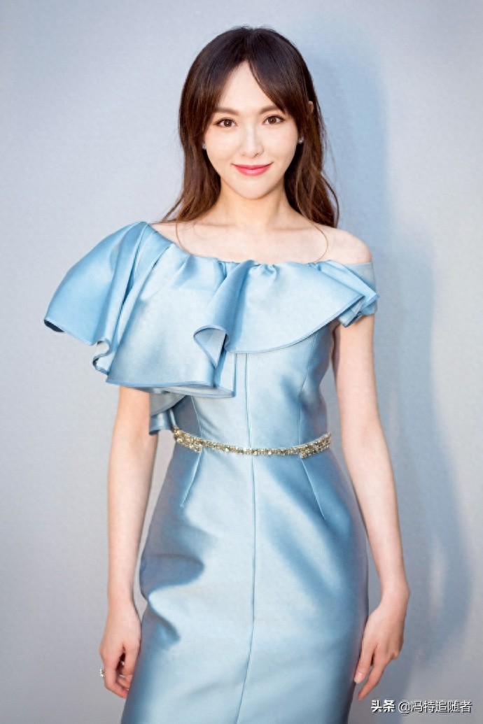 唐嫣，1983年12月出生，可盐可甜，不愧为“百变小天后”