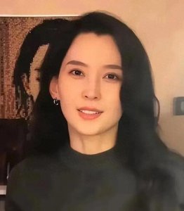 ​汪峰的眼光真好，前妻们个个儿出类拔萃，漂亮大方