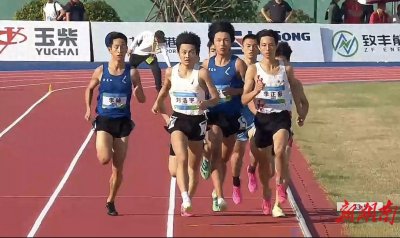 ​娄底三中刘浩宇勇夺首届全国学青会金牌