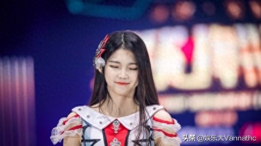 李熙凝？新晋小花被爆恋情，女团出道一路向上