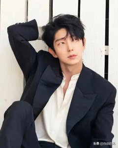 ​亚洲最帅十大美男盘点！肖战输给“他”屈居第二，榜首实至名归！